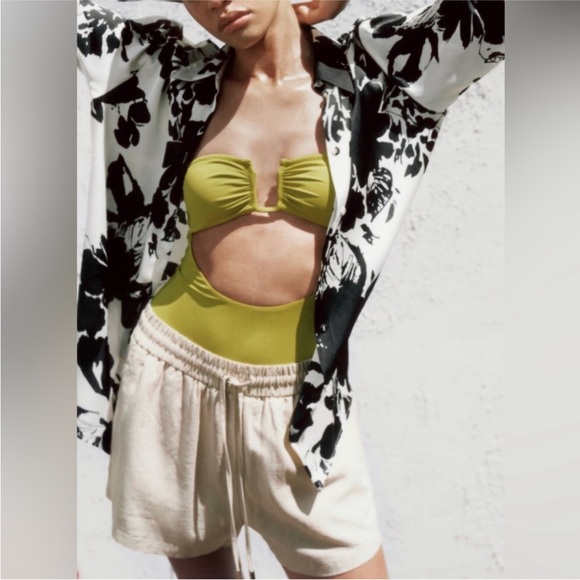 Zara Cut Out One piece swimsuit in Lime Green size S - Picture 3 of 16
